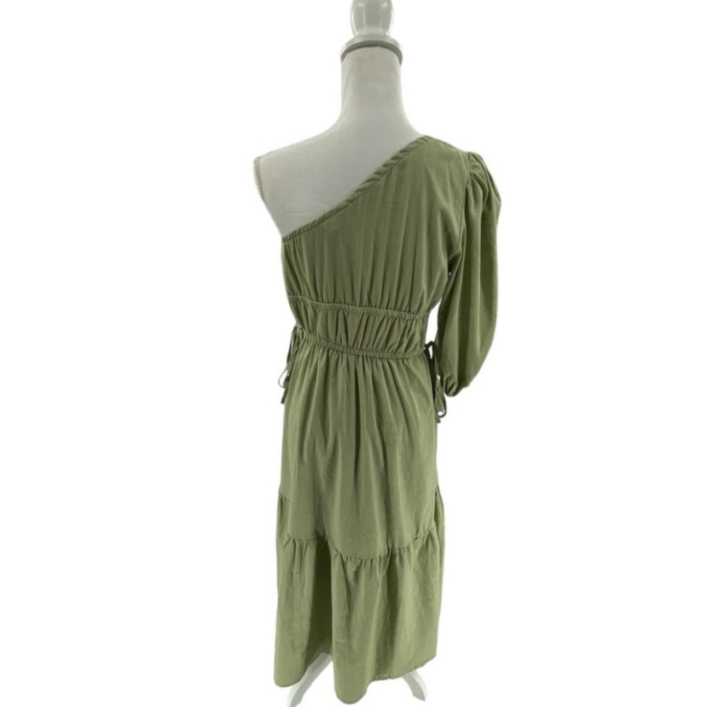 SOLD Petal & Pup | NEW Annabelle One Shoulder Maxi Dress in Sage Size M - Picture 5 of 7